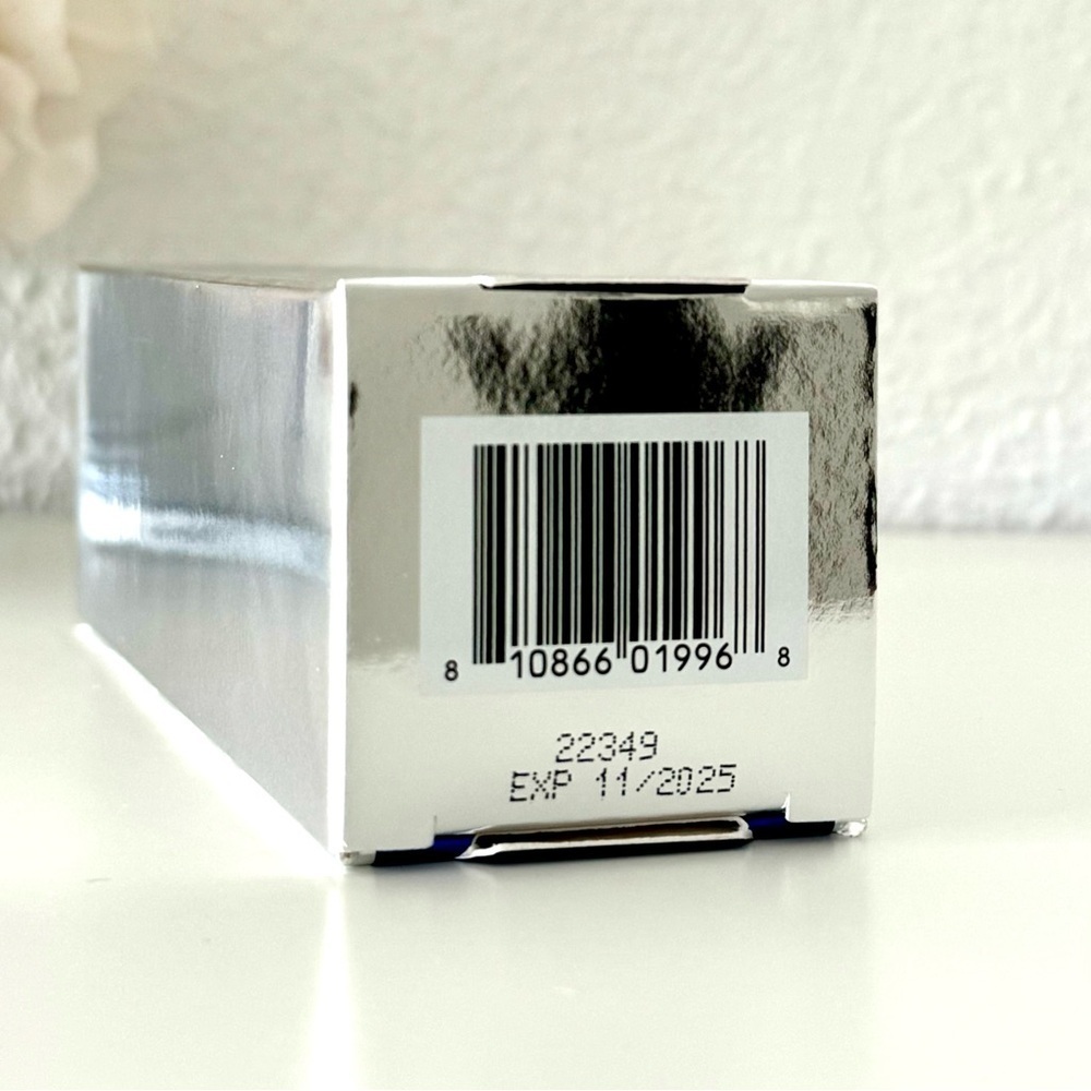 New! Illuminating AOX Serum ZO Skin Health, 50ml, 1.7oz - Picture 12 of 13
